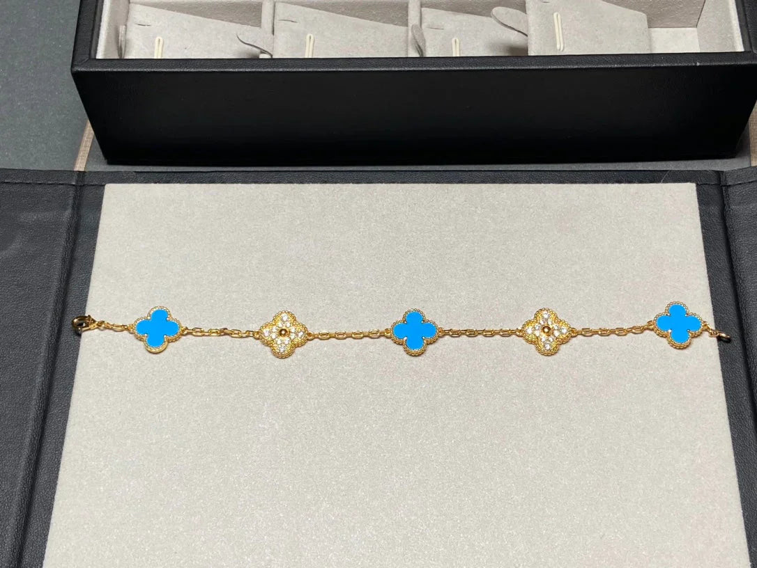 [Noble Aura jewelry] CLOVER 5 MOTIF BLUE AGATE BRACELET COLLECTION
