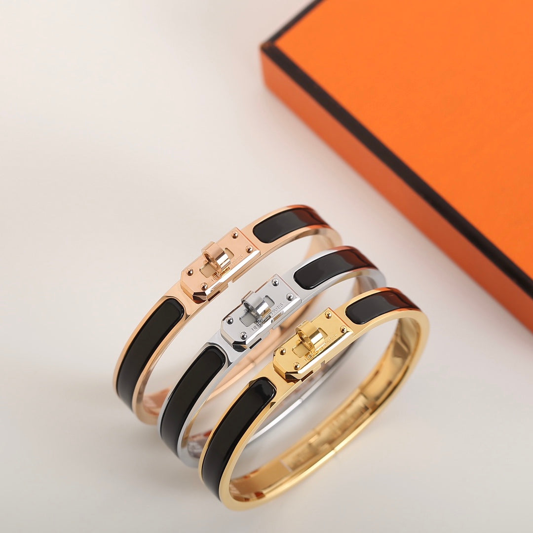 [Noble Aura jewelry]HM KELLY BLACK BRACELET