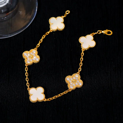 [Noble Aura jewelry]CLOVER WHITE PEARL MOP 5 MOTIF BRACELET COLLECTION