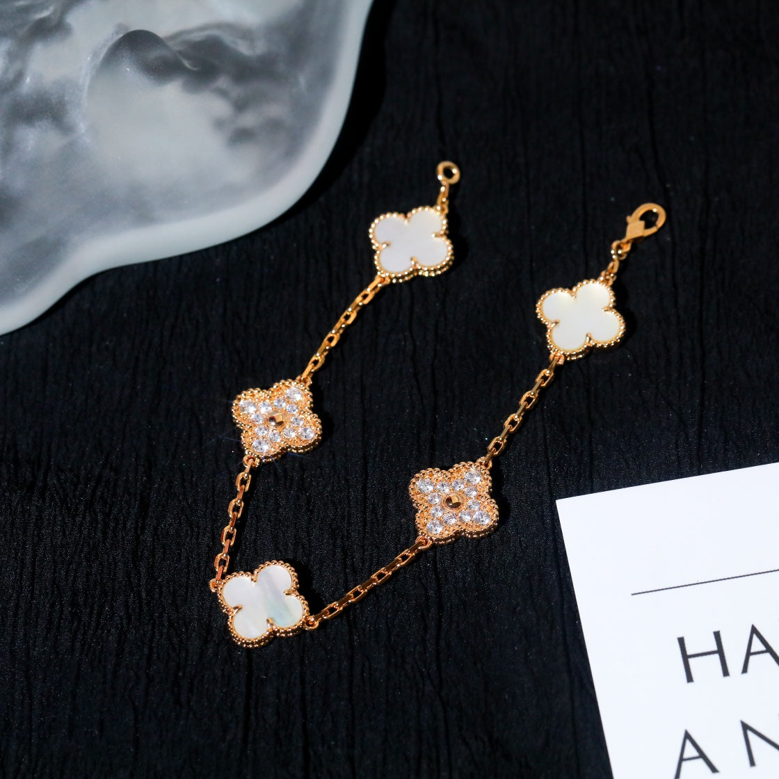 [Noble Aura jewelry]CLOVER BRACELET 5 MOTIF WHITE MOP DIAMOND