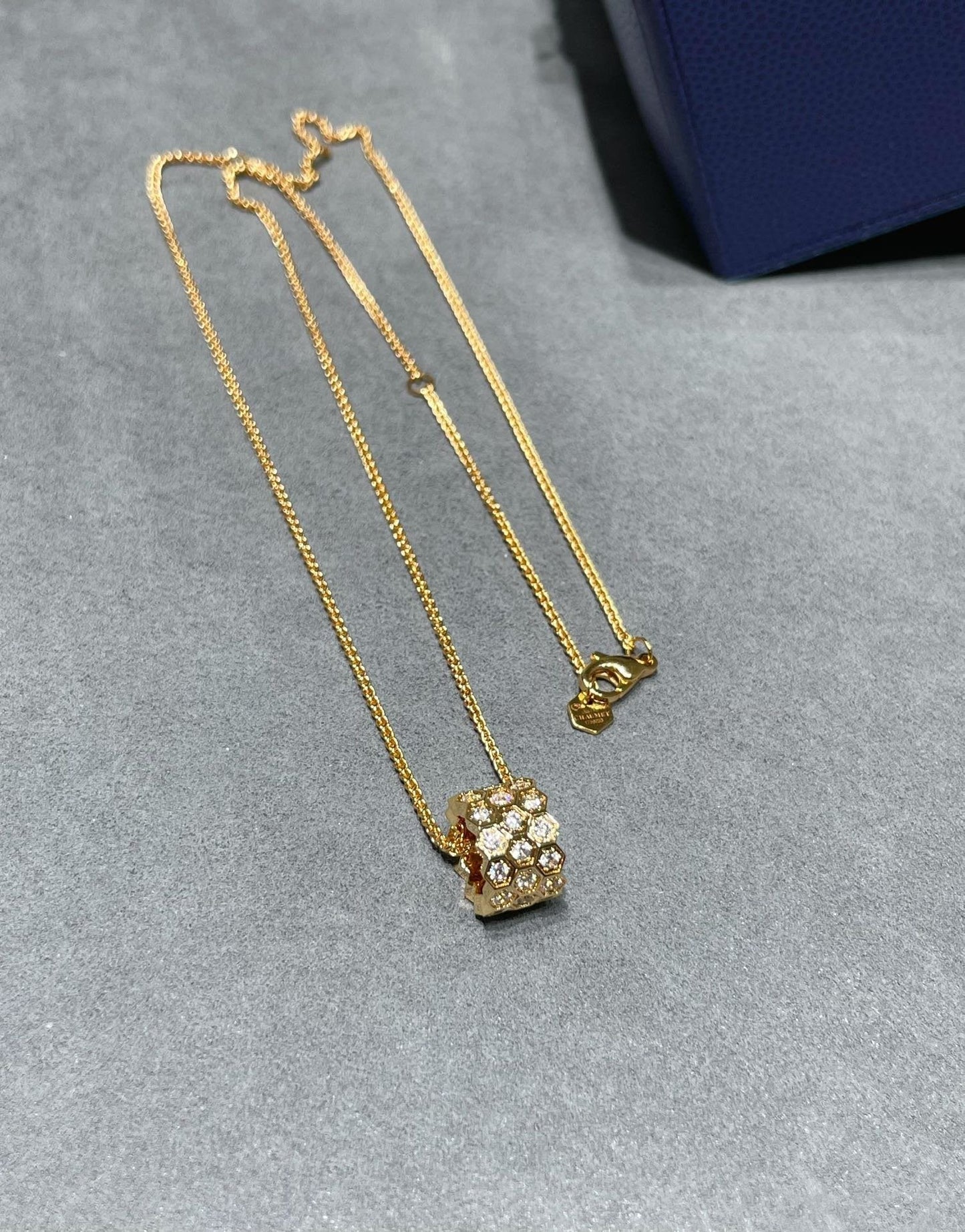 [Noble Aura jewelry]BEE LOVE DIAMOND PAVED 3 ROW NECKLACE