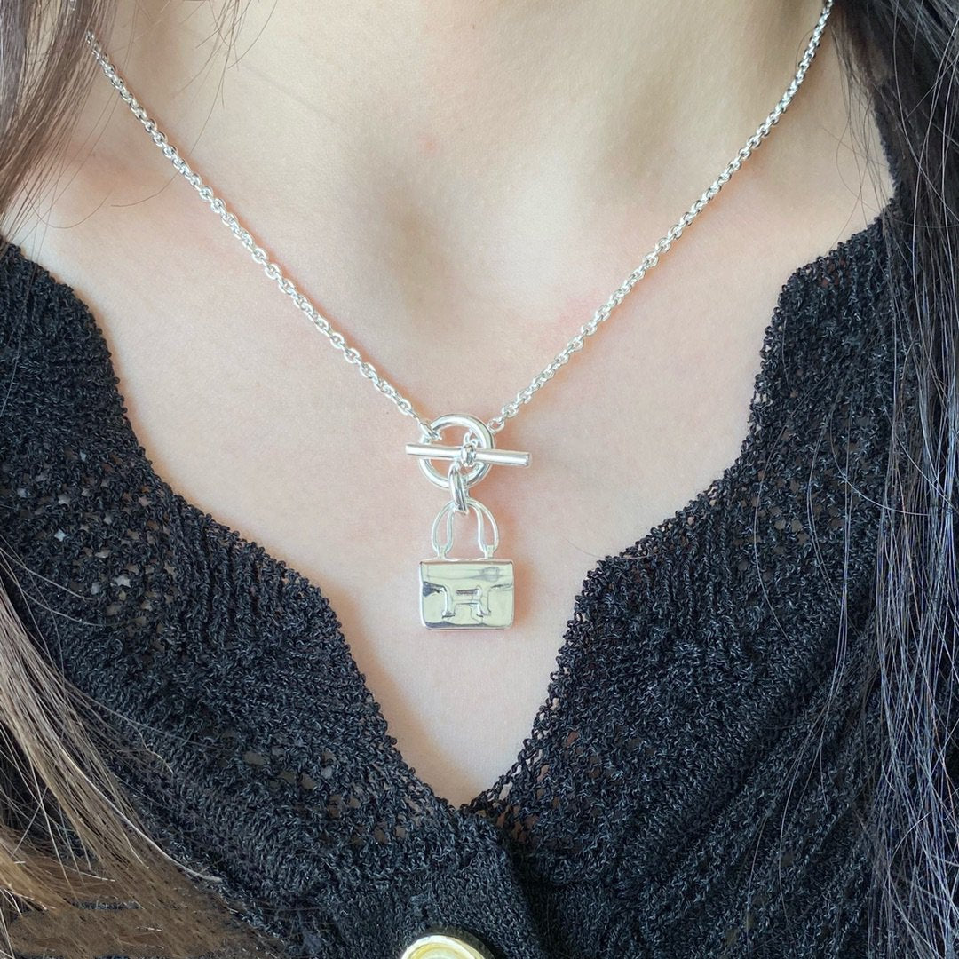 [Noble Aura jewelry]CONSTANCE PEDANT SILVER NECKLACE