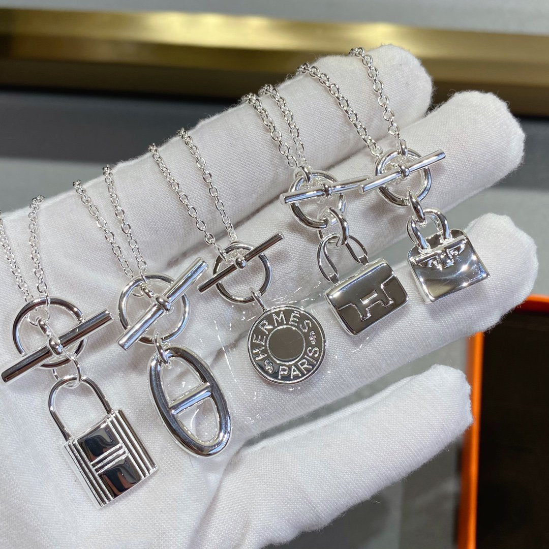 [Noble Aura jewelry]CONSTANCE PEDANT SILVER NECKLACE