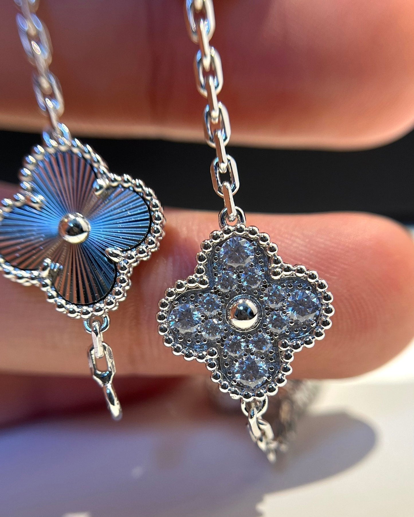 [Noble Aura jewelry]CLOVER 5 MOTIF SILVER DIAMOND BRACELET