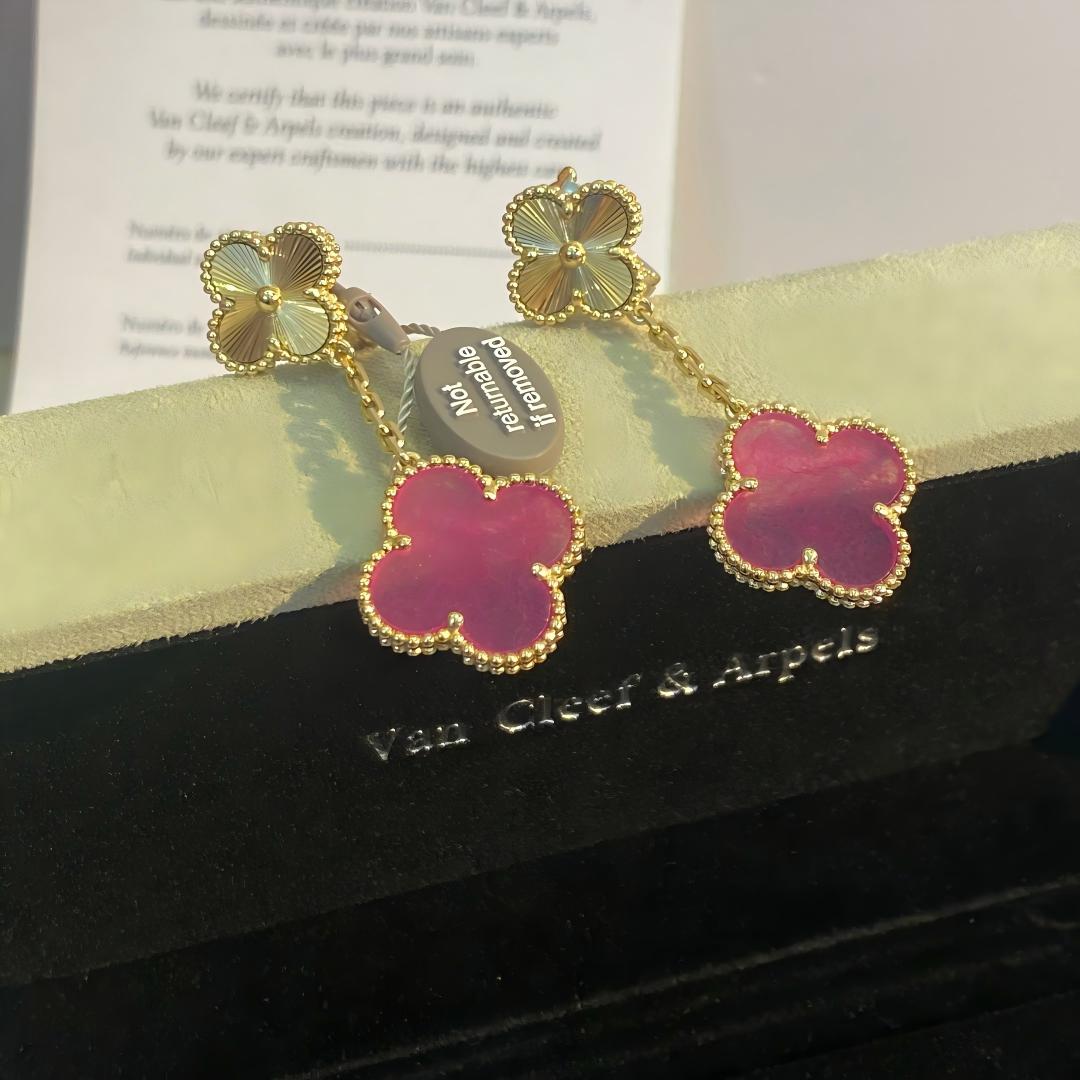 [Noble Aura jewelry]Clover Pink Enamel Necklace & Earring Jewelry Set