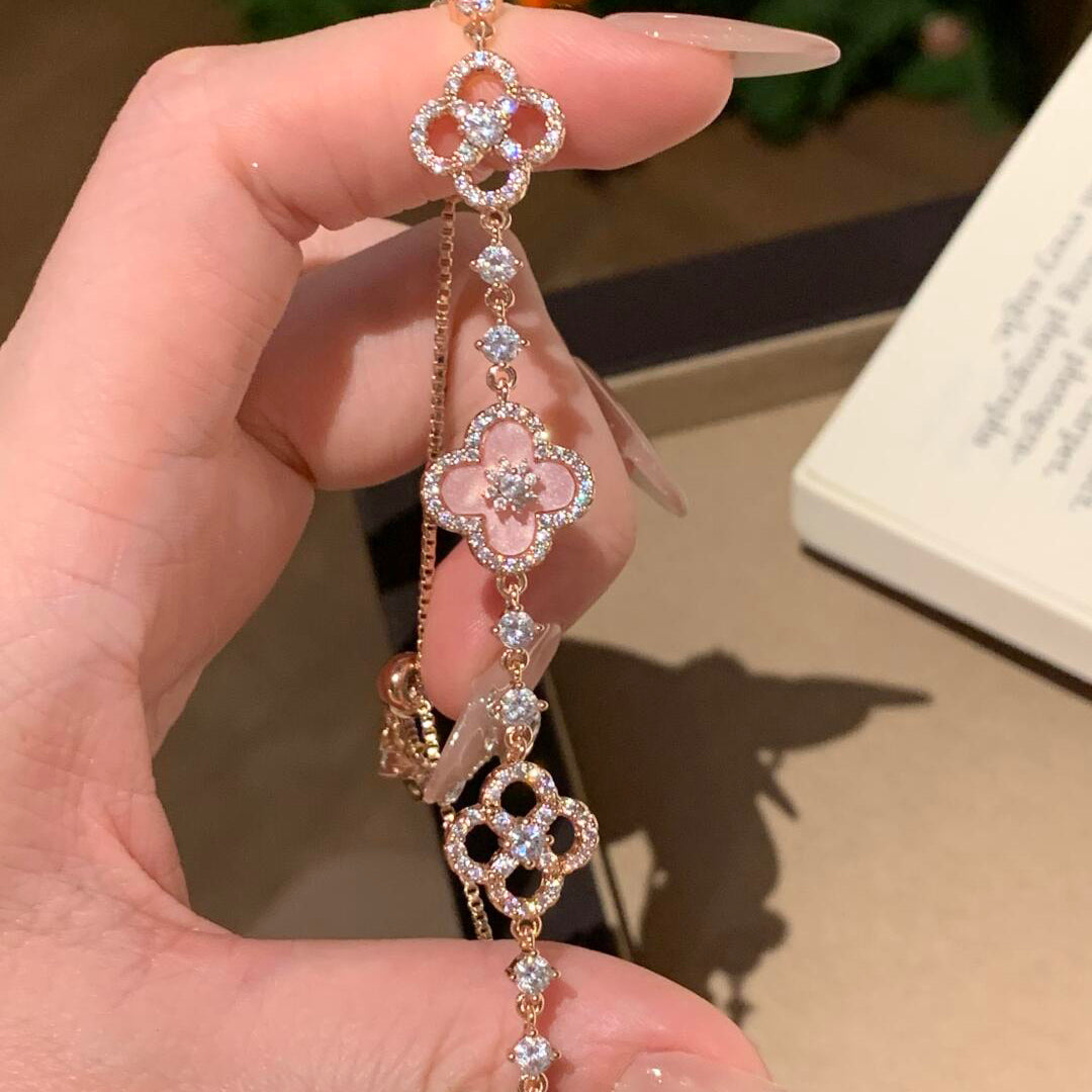 [Noble Aura jewelry]CLOVER 5 MOTIF PINK BLUE RED WHITE BRACELET