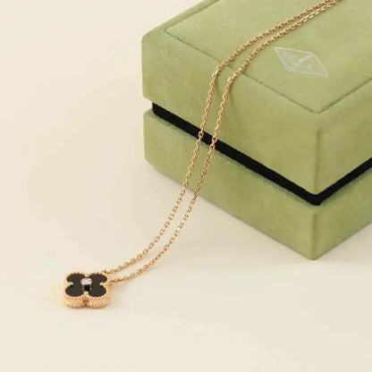 [Noble Aura jewelry]CLOVER 15MM DIAMOND ONYX NECKLACE