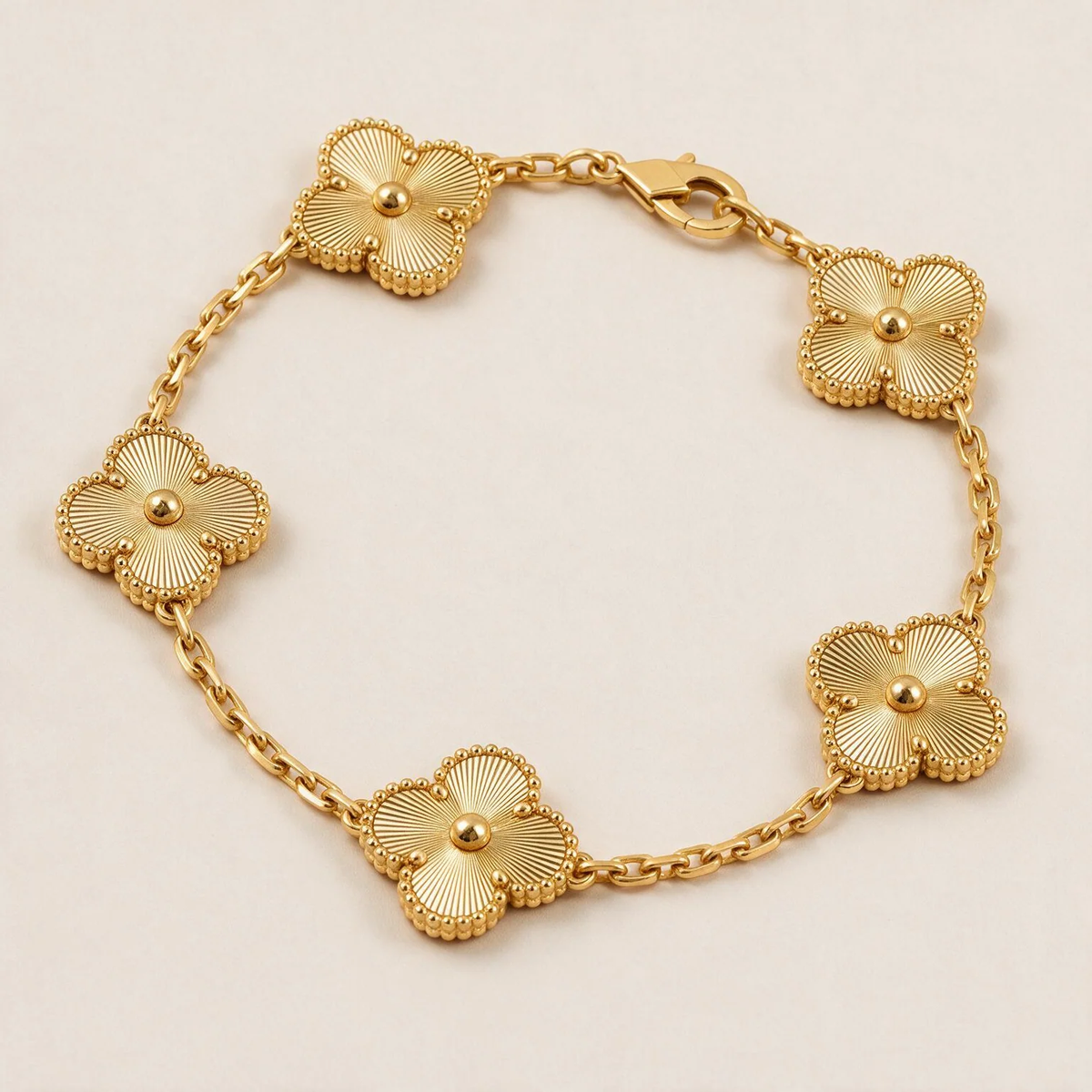 [Noble Aura jewelry] Clover & Love & Juste 3-Piece Gold Bracelet Stack Set