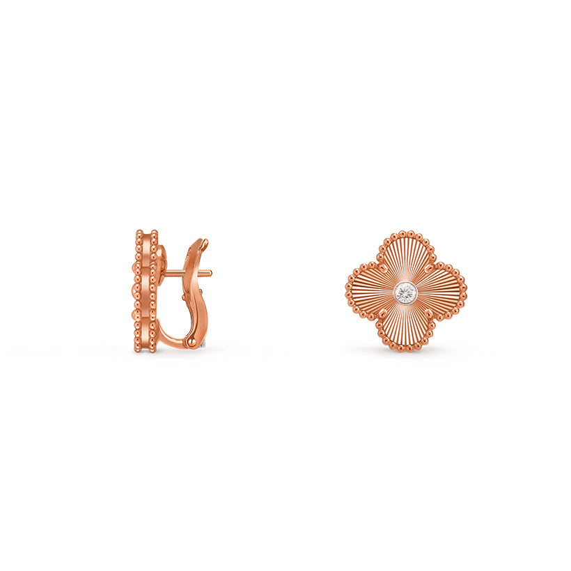 [Noble Aura jewelry]CLOVER 15MM MOP DIAMOND EARRINGS COLLECTION