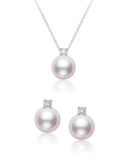 Diana Pearl Ear Stud