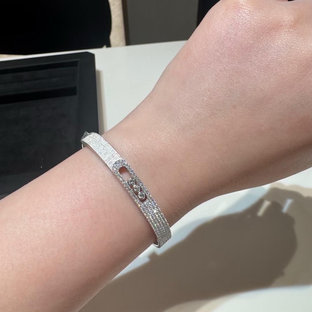 [Noble Aura jewelry]Move Noa Ciselé half pavé bangle