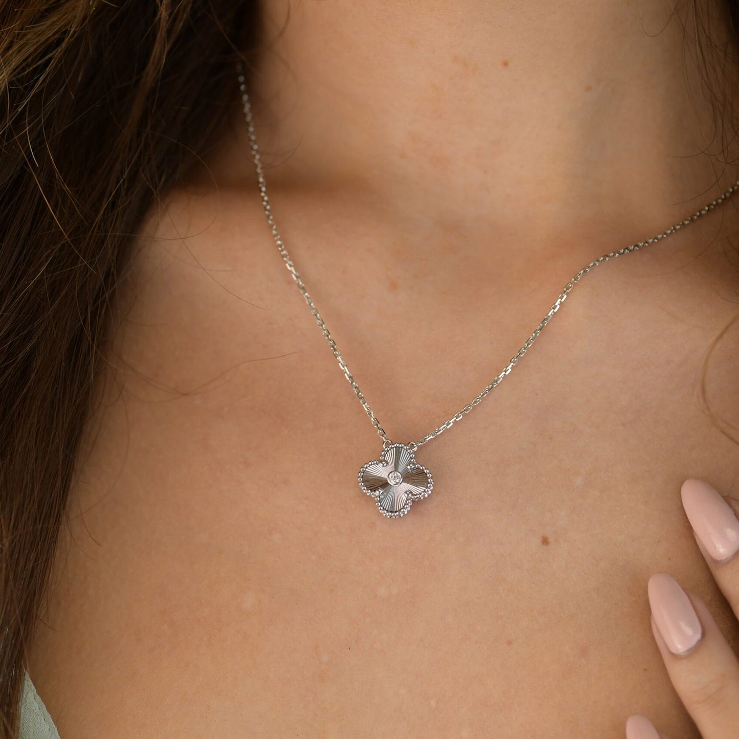 [Noble Aura jewelry]CLOVER  15MM DIAMOND LASER NECKLACE SILVER