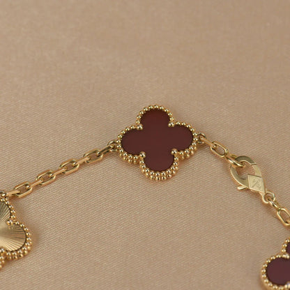 [Noble Aura jewelry] CLOVER 5 MOTIF RED CORNELIAN BRACELET COLLECTION