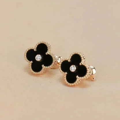 [Noble Aura jewelry]CLOVER MEDIUM 1 MOTIFS ONYX DIAMOND EARRINGS