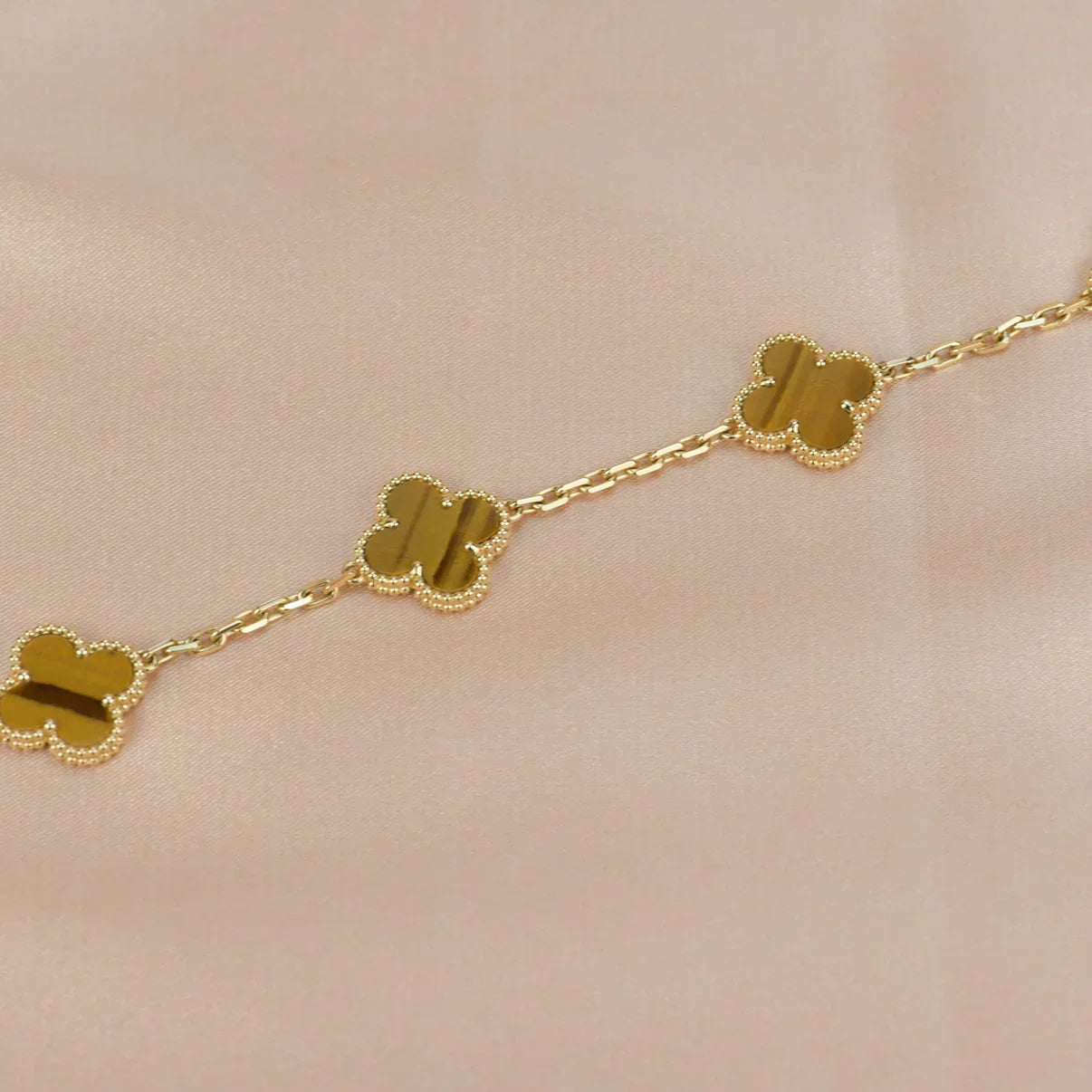 [Noble Aura jewelry] CLOVER 5 MOTIFS TIGER EYE BRACELET COLLECTION
