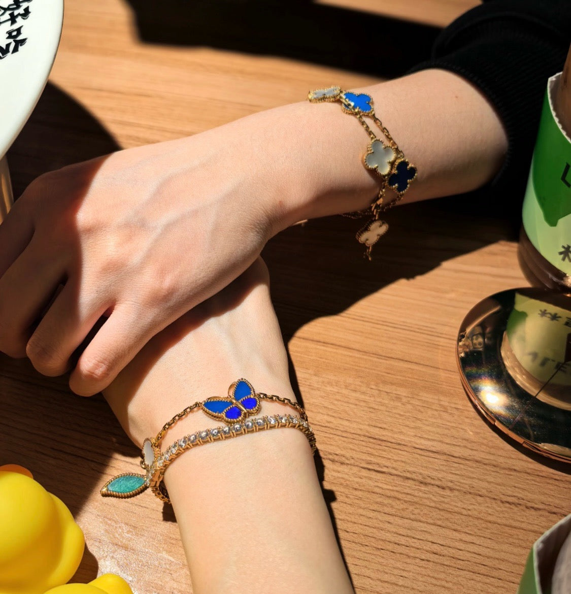 [Noble Aura jewelry]LUCKY SPRING BUTTERFLY 5 MOTIF BRACELET