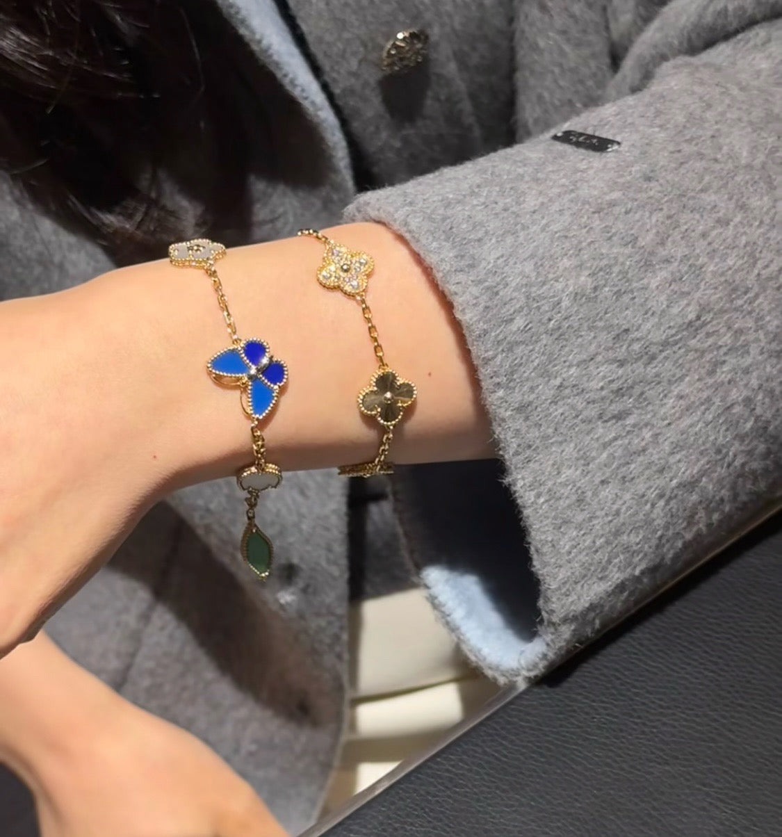 [Noble Aura jewelry]LUCKY SPRING BUTTERFLY 5 MOTIF BRACELET