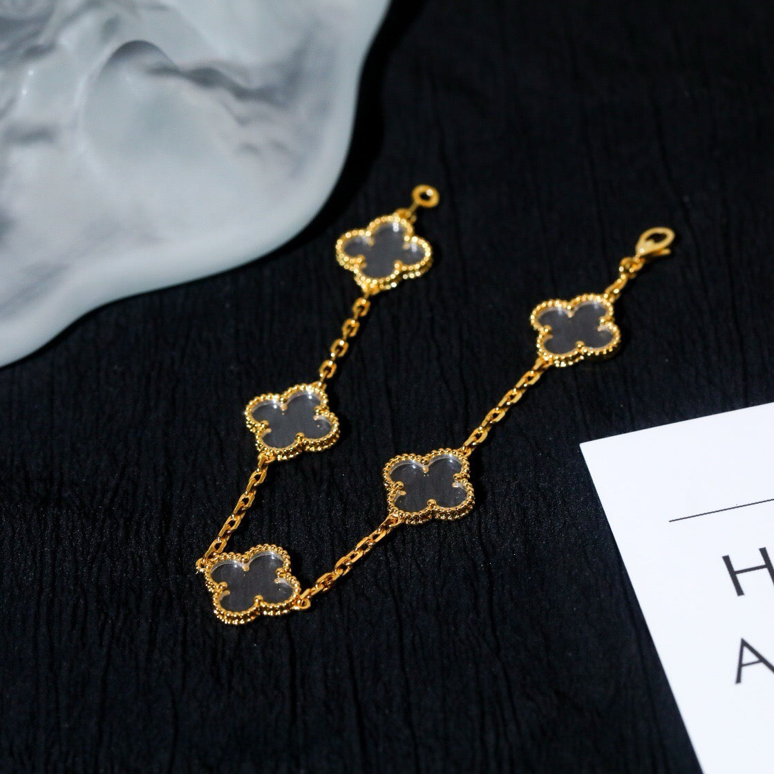 [Noble Aura jewelry]CLOVER 5 MOTIF ROCK CRYSTAL BRACELET