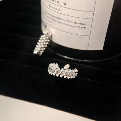 [Noble Aura jewelry]CLASH SMALL HOOP EARRINGS