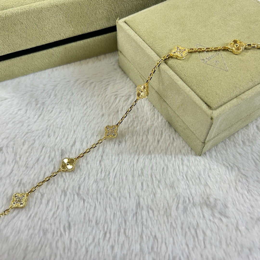 [Noble Aura jewelry]CLOVER 6 MOTIF DIAMOND LASER BRACELET