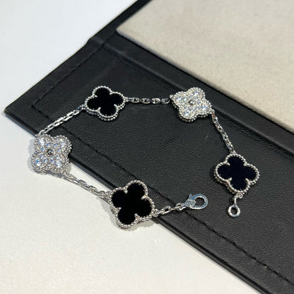 [Noble Aura jewelry]CLOVER 5 MOTIF ONYXS DIAMOND BRACELET SILVER