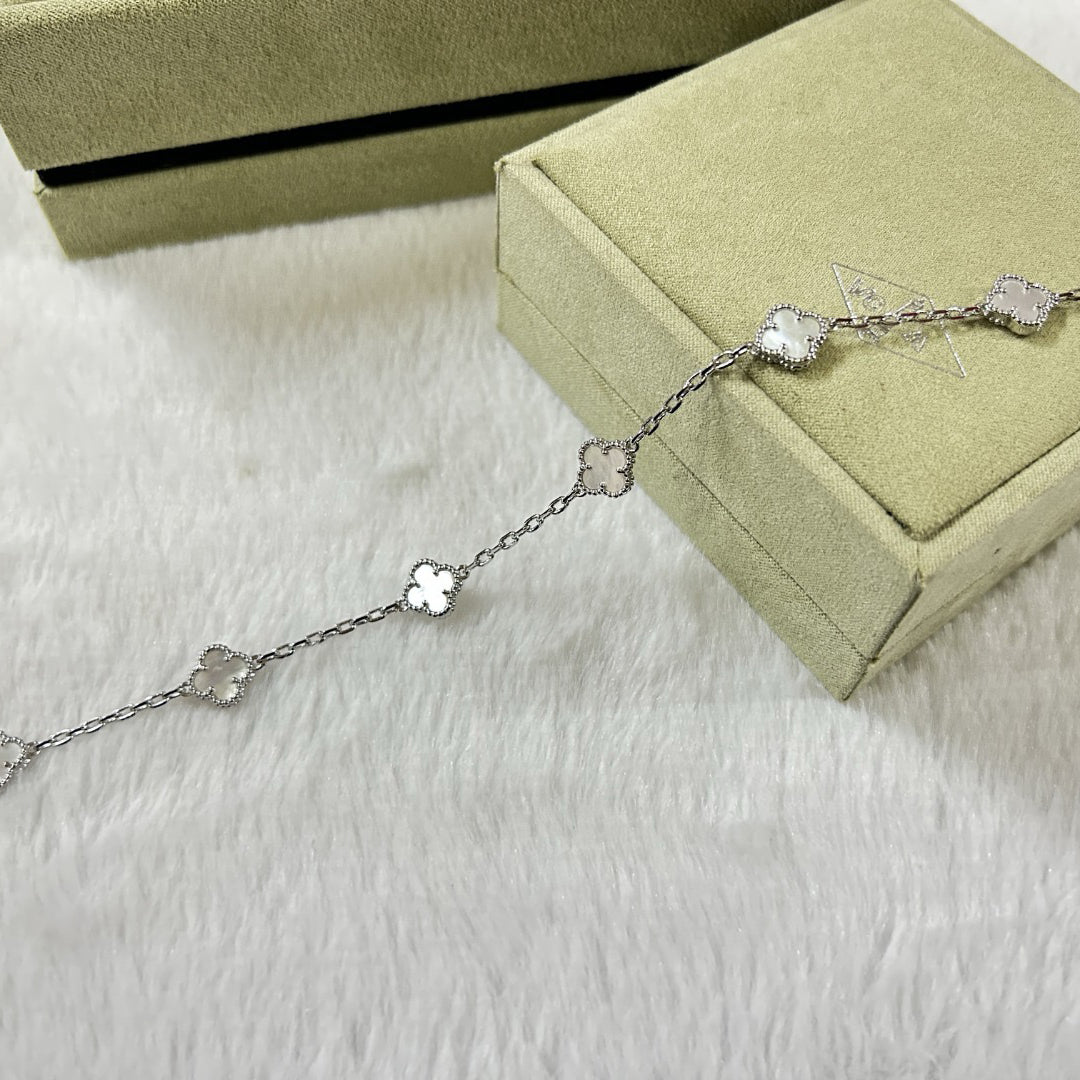 [Noble Aura jewelry]CLOVER 6 MOTIF WHITE MOP BRACELET