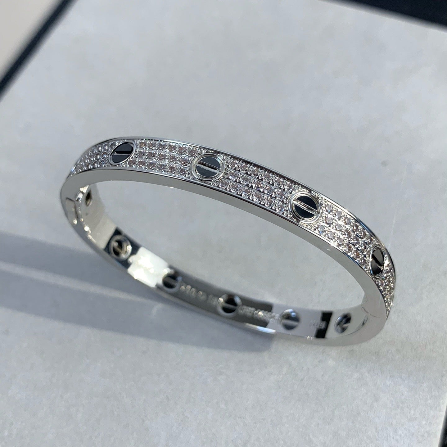 [Noble Aura jewelry]LOVE BRACELET 6.1MM DIAMOND-PAVED CERAMIC