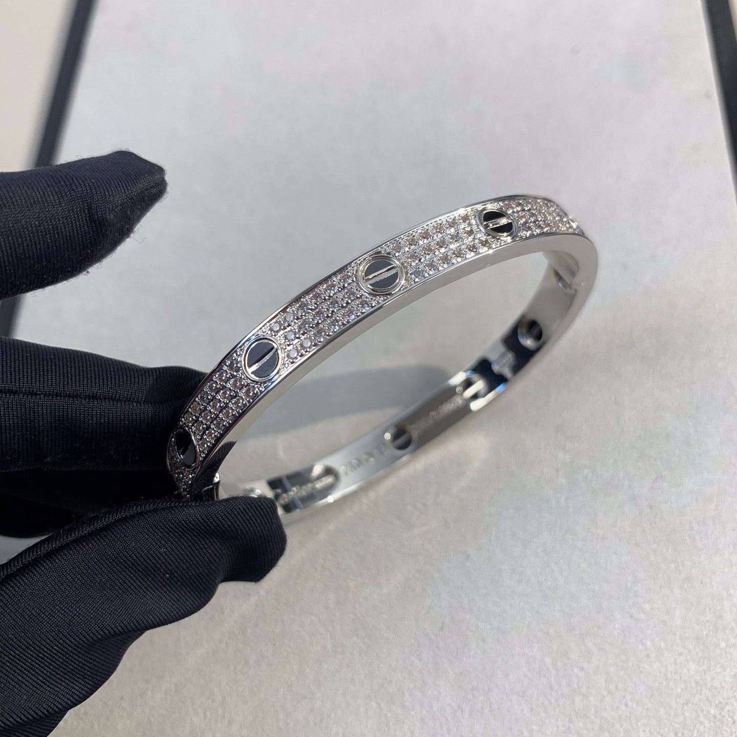 [Noble Aura jewelry]LOVE BRACELET 6.1MM DIAMOND-PAVED CERAMIC
