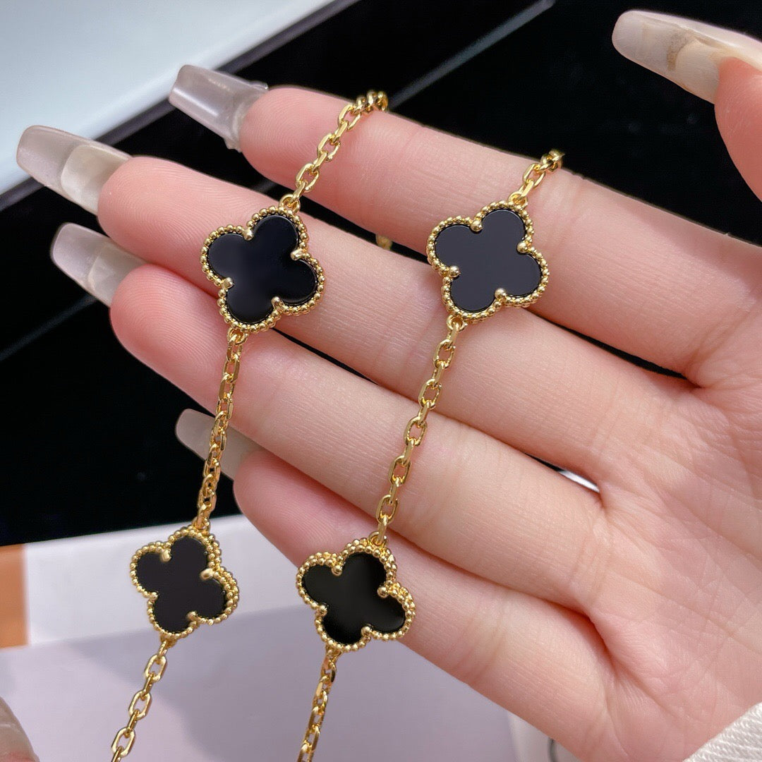 [Noble Aura jewelry]CLOVER 10 MOTIFS ONYX NECKLACE