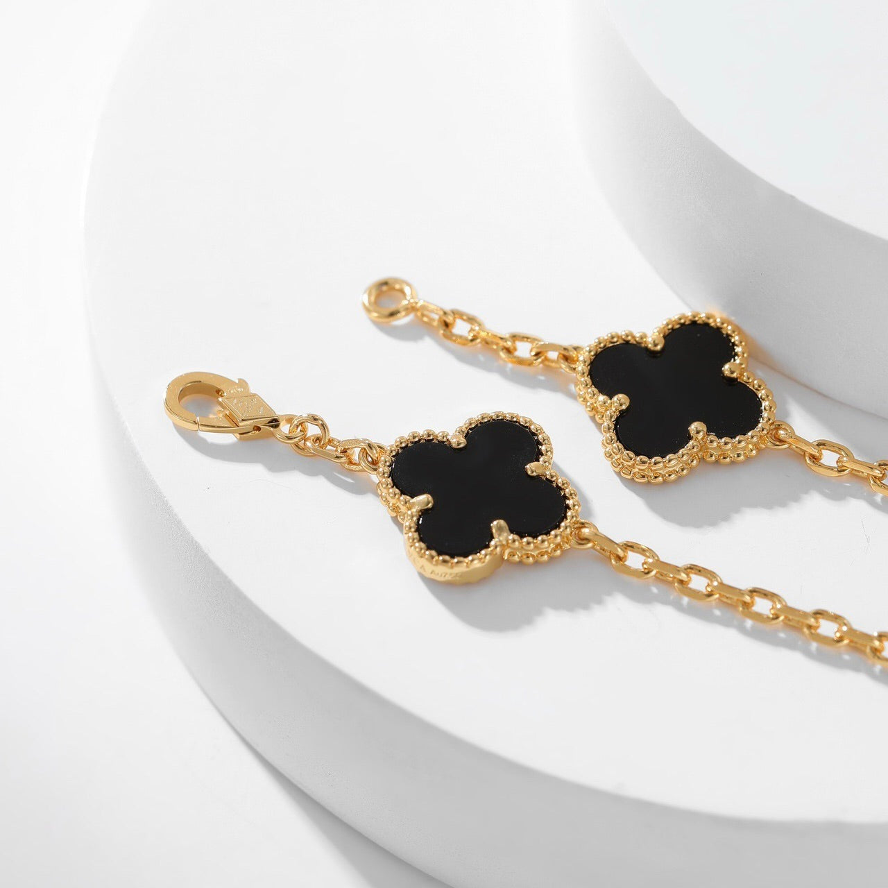 [Noble Aura jewelry]CLOVER 10 MOTIFS ONYX NECKLACE
