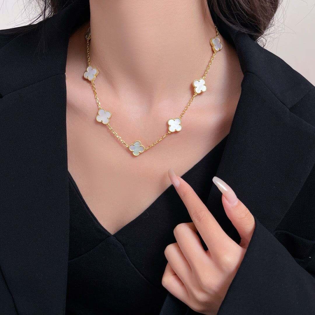 [Noble Aura jewelry]CLOVER 10 MOTIFS WHITE MOTHER OF PEARL NECKLACE