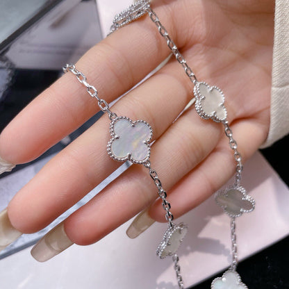 [Noble Aura jewelry]CLOVER 10 MOTIFS WHITE MOTHER OF PEARL NECKLACE
