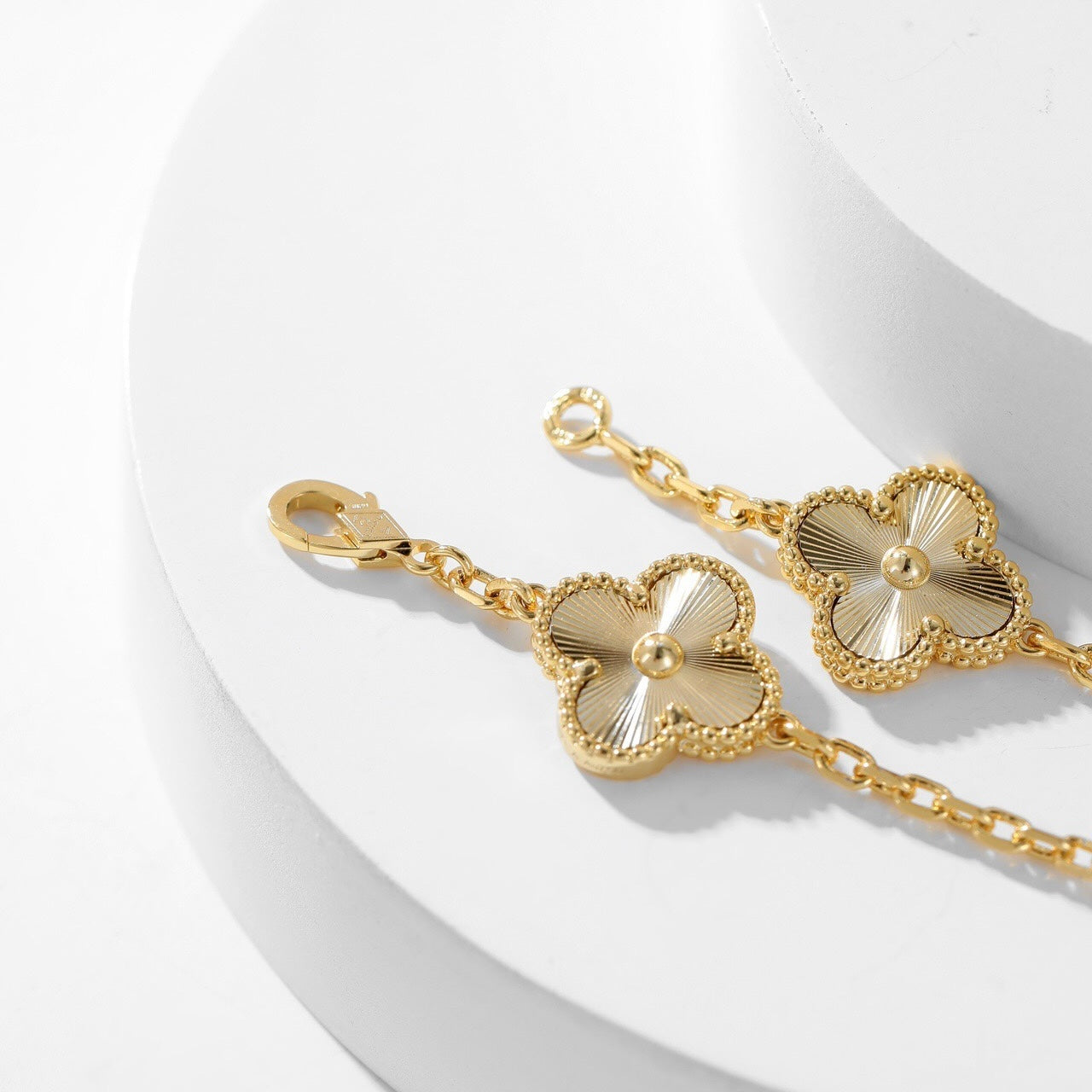 [Noble Aura jewelry]CLOVER 10 MOTIFS LASER NECKLACE