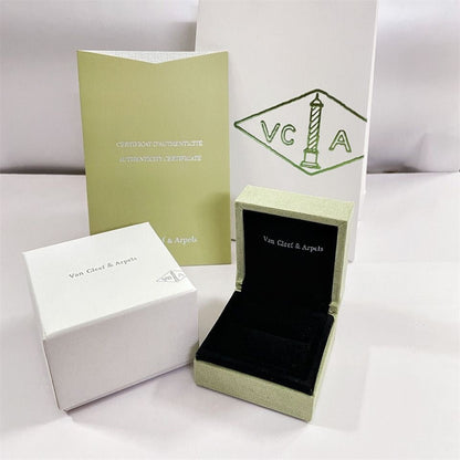 [Noble Aura jewelry]VA CLOVER BOX GIFT BAG