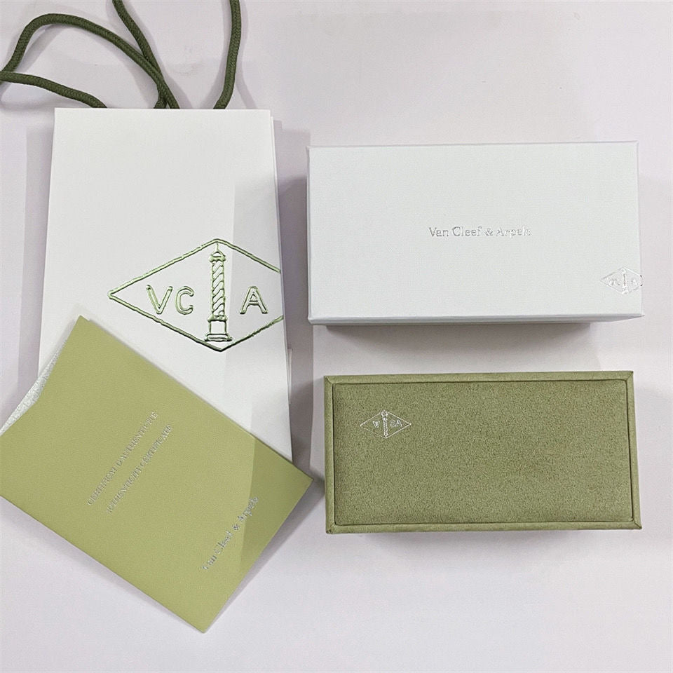 [Noble Aura jewelry]VA CLOVER BOX GIFT BAG