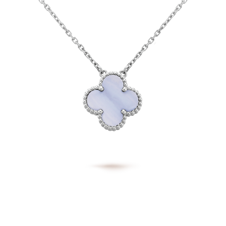 [Noble Aura jewelry]CLOVER 15MM BLUE CHALCEDONY NECKLACE SILVER