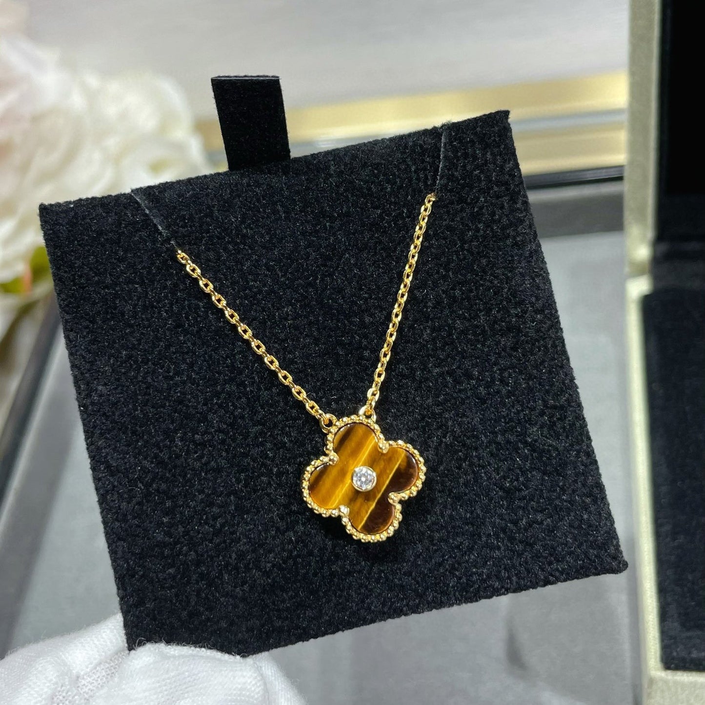 [Noble Aura jewelry]CLOVER 15MM DIAMOND AND YELLOW TIGER'S EYE AGATE necklace