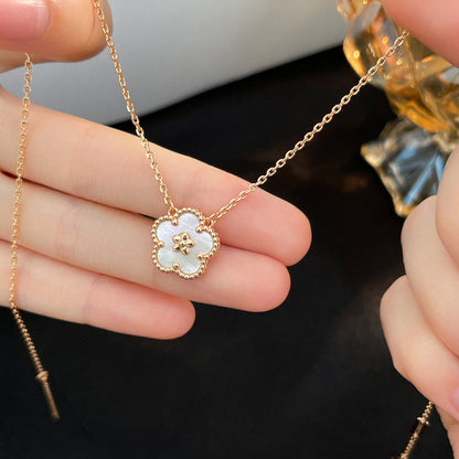 [Noble Aura jewelry]LUCKY  WHITE MOP  PLUM BLOSSOM NECKLACE