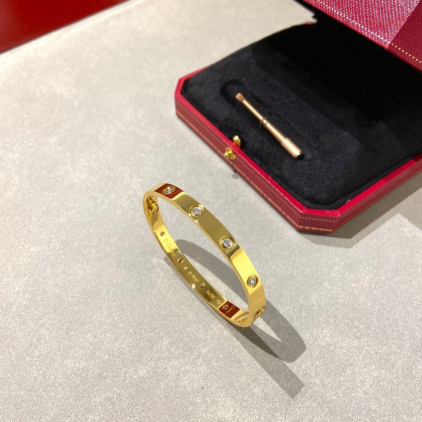 [Noble Aura jewelry]LOVE BRACELET 6.1MM 10 DIAMONDS