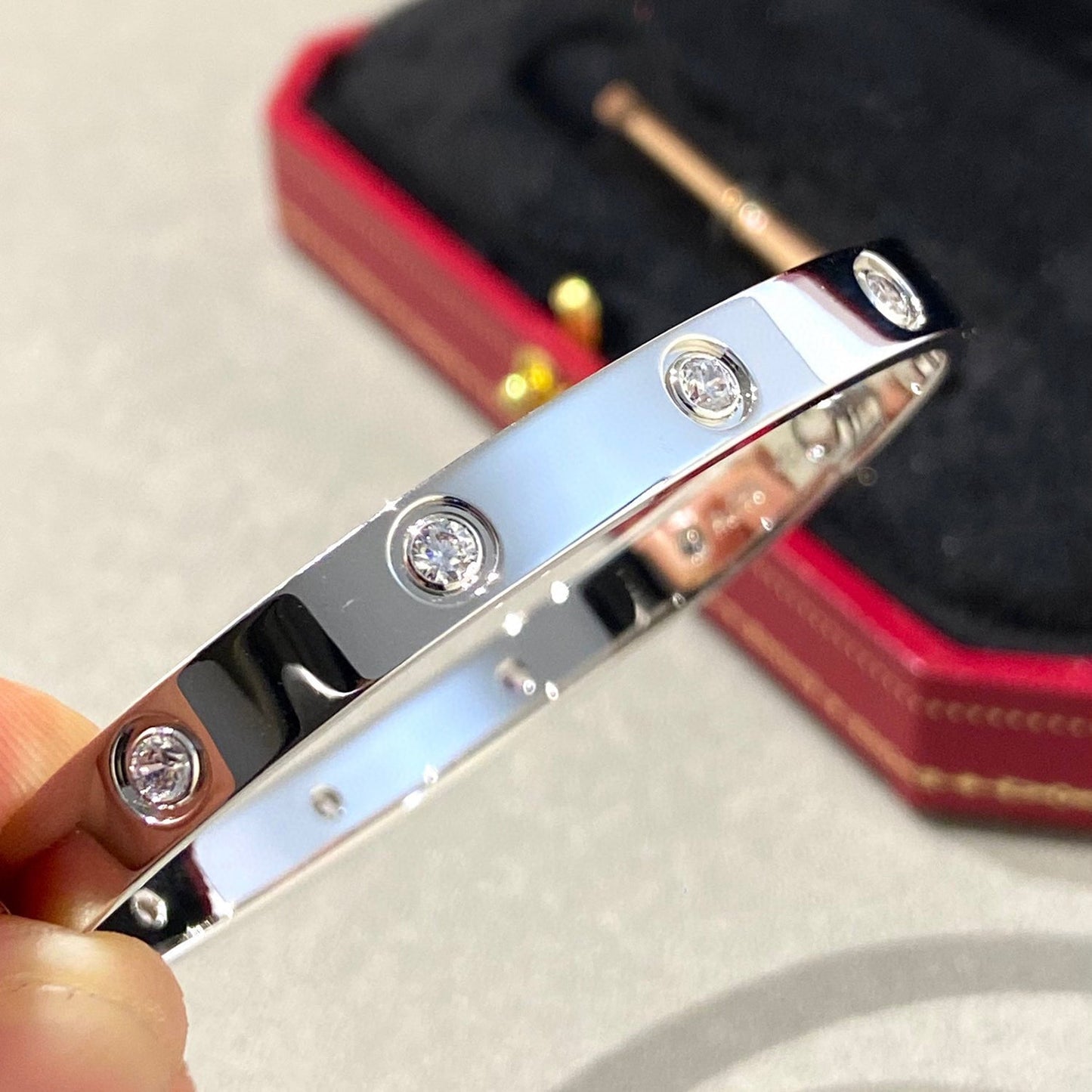 [Noble Aura jewelry]LOVE BRACELET 6.1MM 10 DIAMONDS