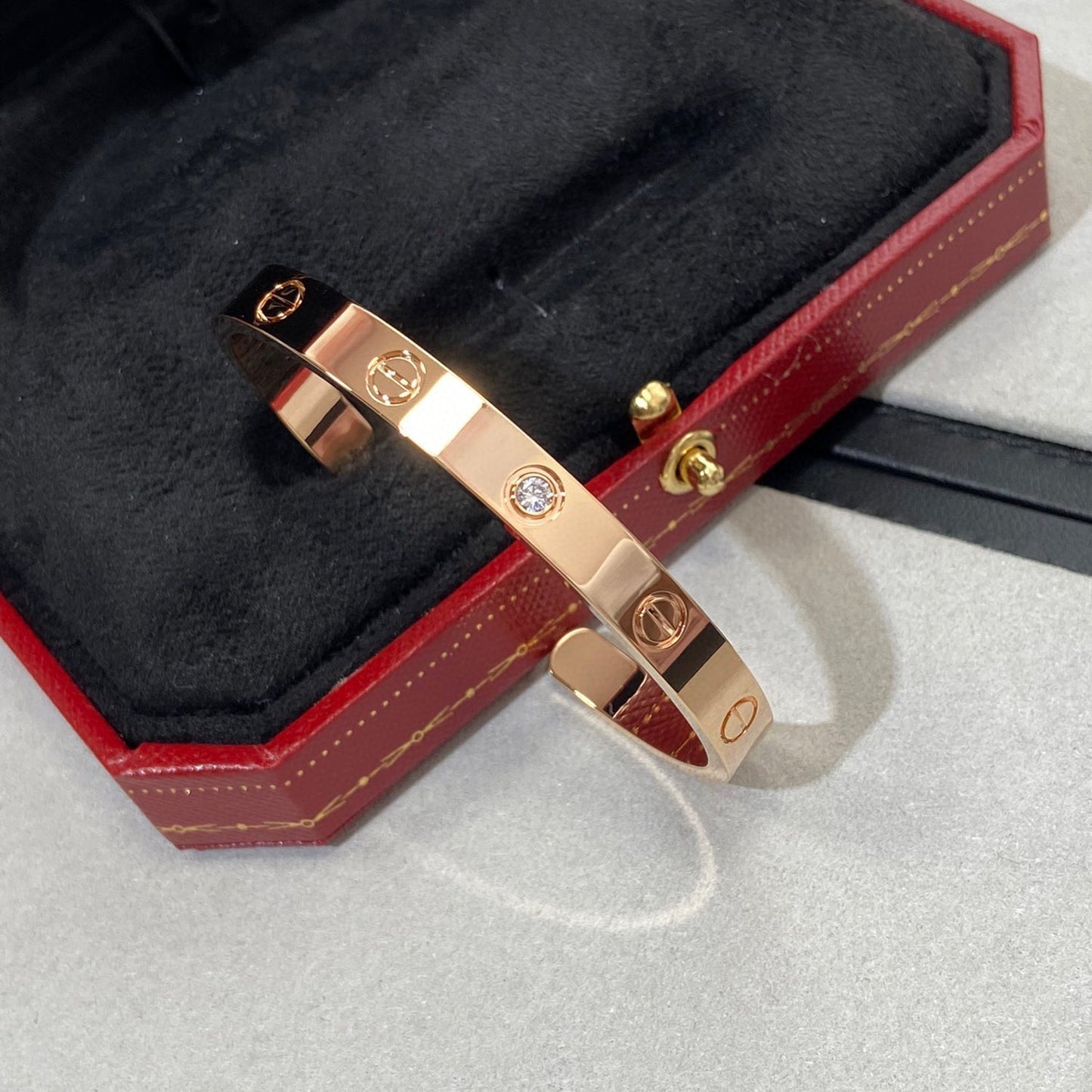 [Noble Aura jewelry]LOVE BRACELET 6.1MM 1 DIAMOND OPEN CUFF