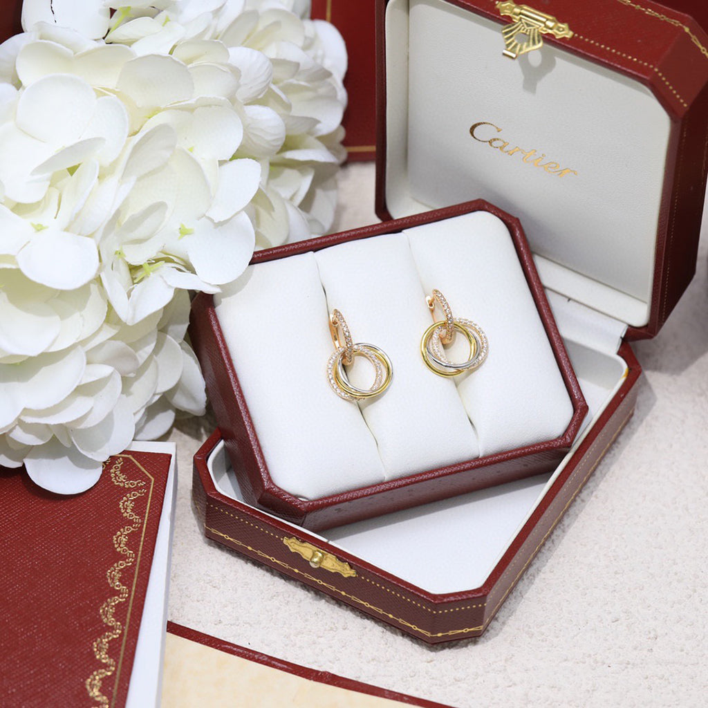 [Noble Aura jewelry]TRINITY HALF DIAMOND  EARRINGS