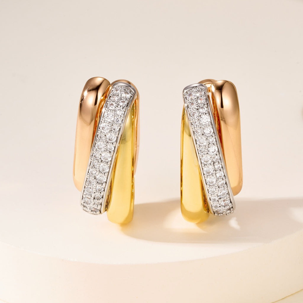 [Noble Aura jewelry]TRINITY HALF DIAMOND  CUSHION EARRINGS