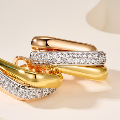 [Noble Aura jewelry]TRINITY HALF DIAMOND  CUSHION EARRINGS