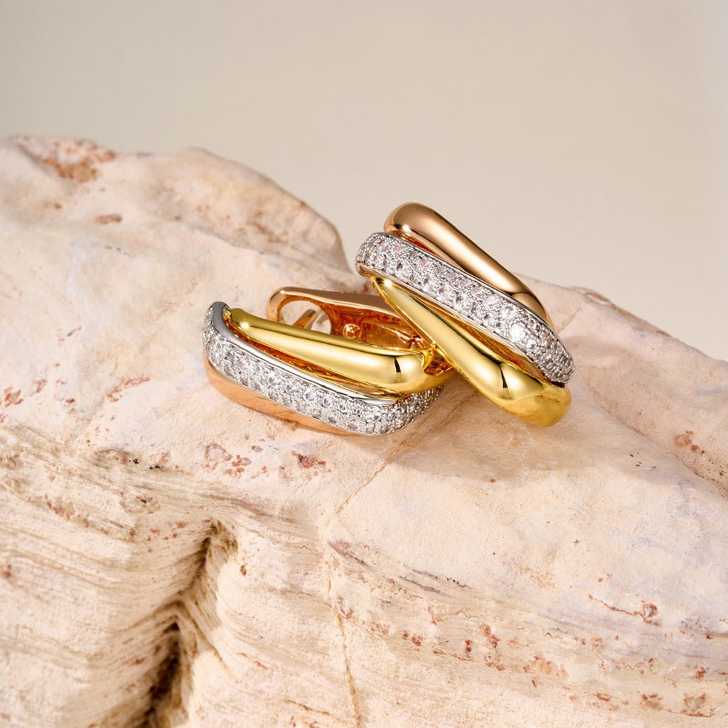 [Noble Aura jewelry]TRINITY HALF DIAMOND  CUSHION EARRINGS