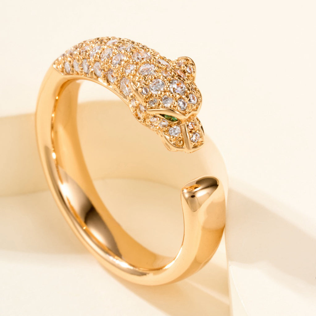 [Noble Aura jewelry]PANTHERE HALF DIAMOND SMALL RING