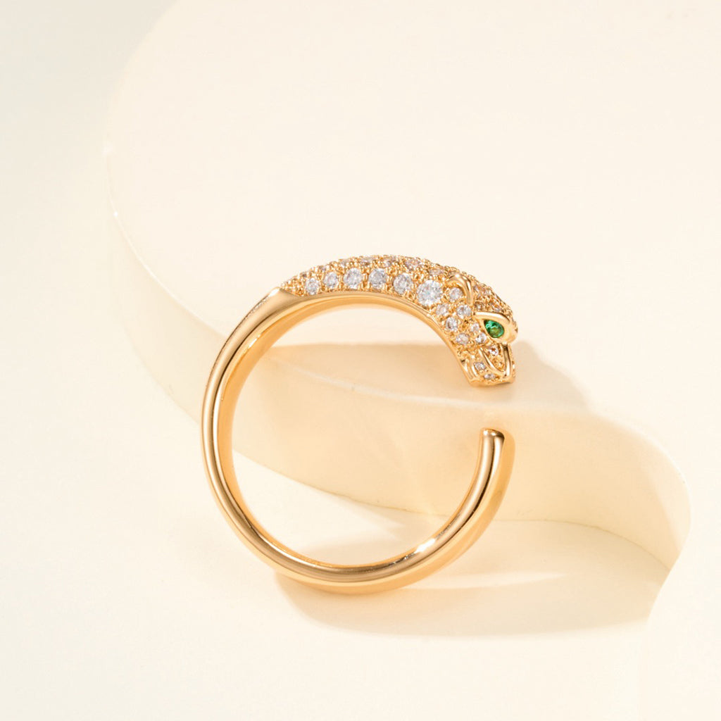 [Noble Aura jewelry]PANTHERE HALF DIAMOND SMALL RING