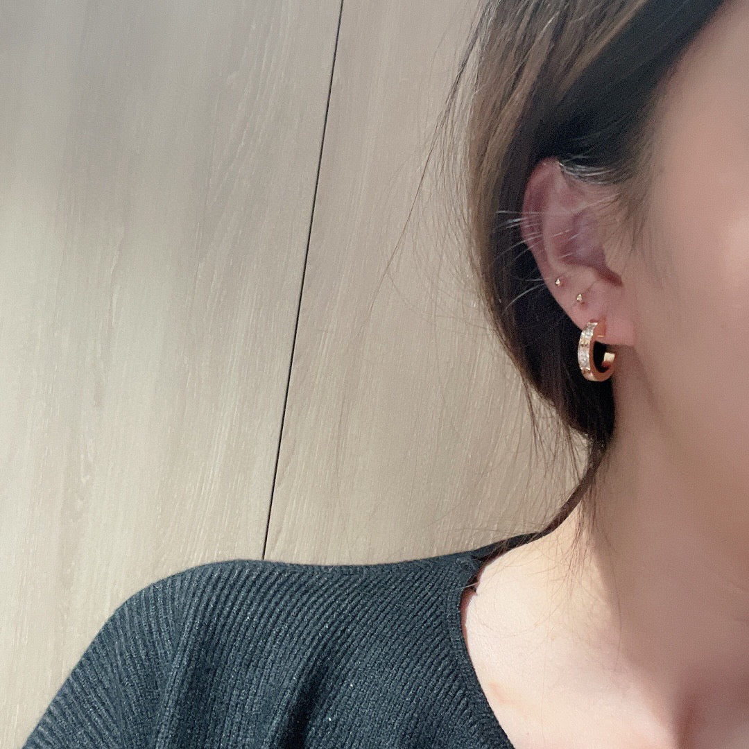 [Noble Aura jewelry]LOVE 5.5MM DIAMOND PAVED EARRINGS