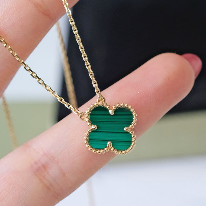 [Noble Aura jewelry]CLOVER 15MM MALACHITE SINGLE FLOWER  NECKLACE