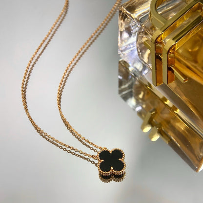 [Noble Aura jewelry]CLOVER 15MM BLACK ONYX SINGLE FLOWER NECKLACE